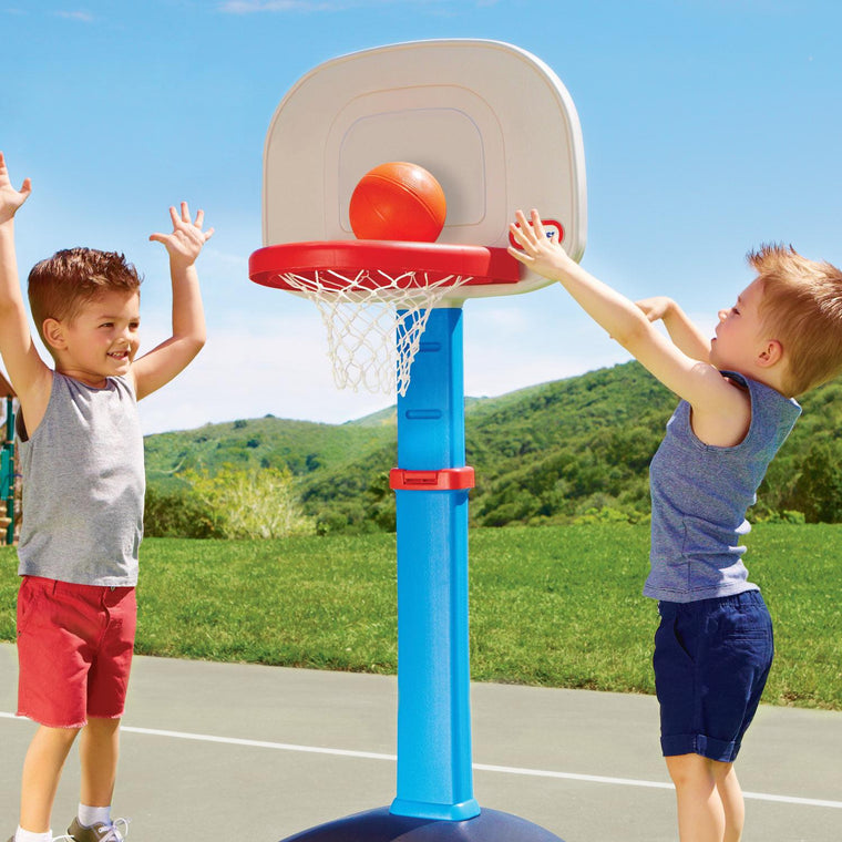 Little Tikes TotSports Easy Score Toy Basketball Hoop with Ball, Height  Adjustable, Indoor Outdoor Backyard Toy Sports Play Set For Kids Girls Boys  Ages 18 months to 5 Year Old, Blue 